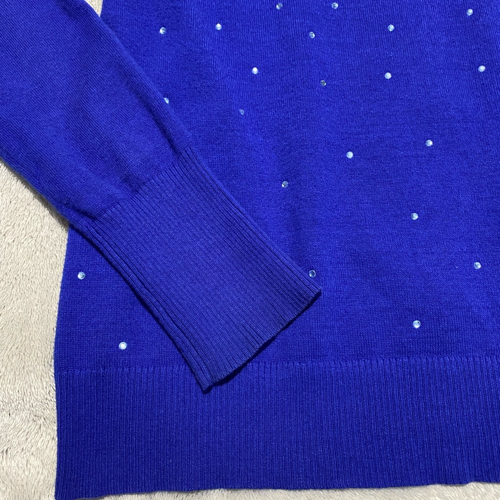 Crewneck with crystal studs - Picture 6 of 7